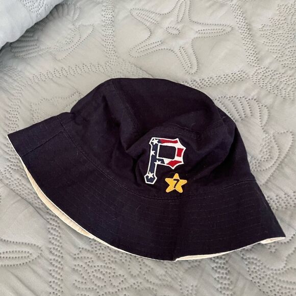 Pittsburgh Pirates Bucket Floppy Baseball Hat Cap Reversible SGA July 4 PNC Park - Picture 1 of 3